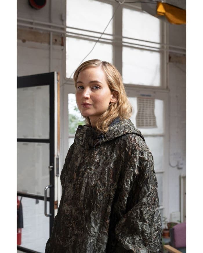 jennifer-lawrence-by-wolfgang-tillmans-4.jpg