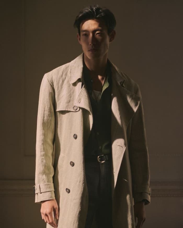 john-varvotos-spring-2025-campaign-by-andrew-segreti-3.jpg