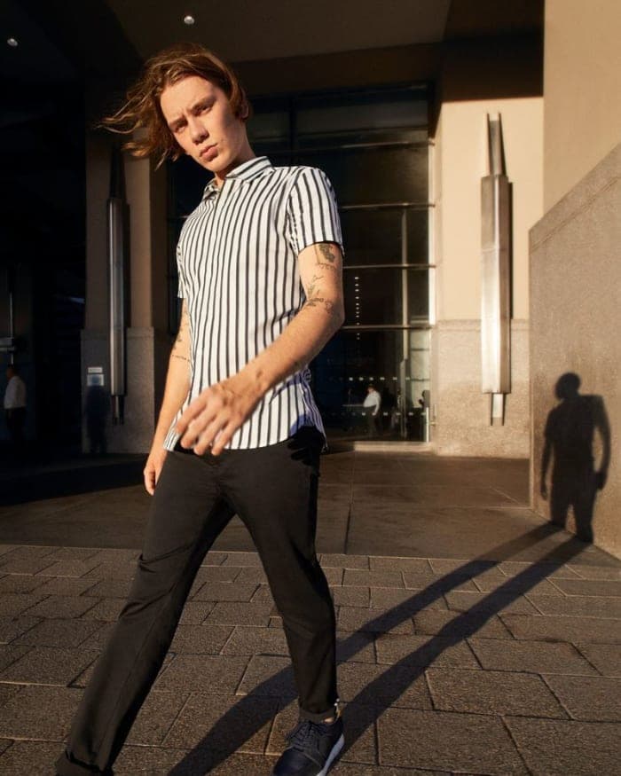 kenneth-cole-s-s-2019-4.jpg