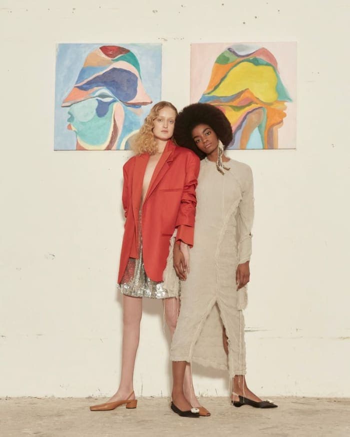 limited-edition-cover-love-era-4.jpg