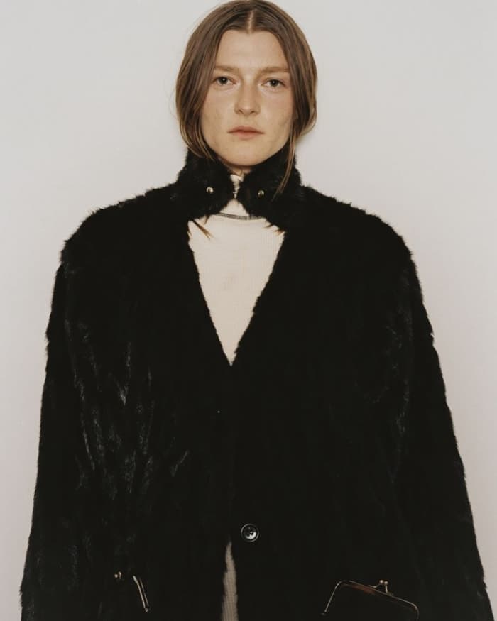 linder-f-w-18-campaign-2.jpg