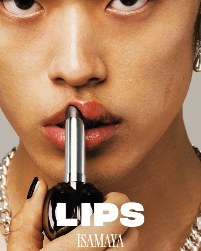 lips-in-chalice-4.jpg