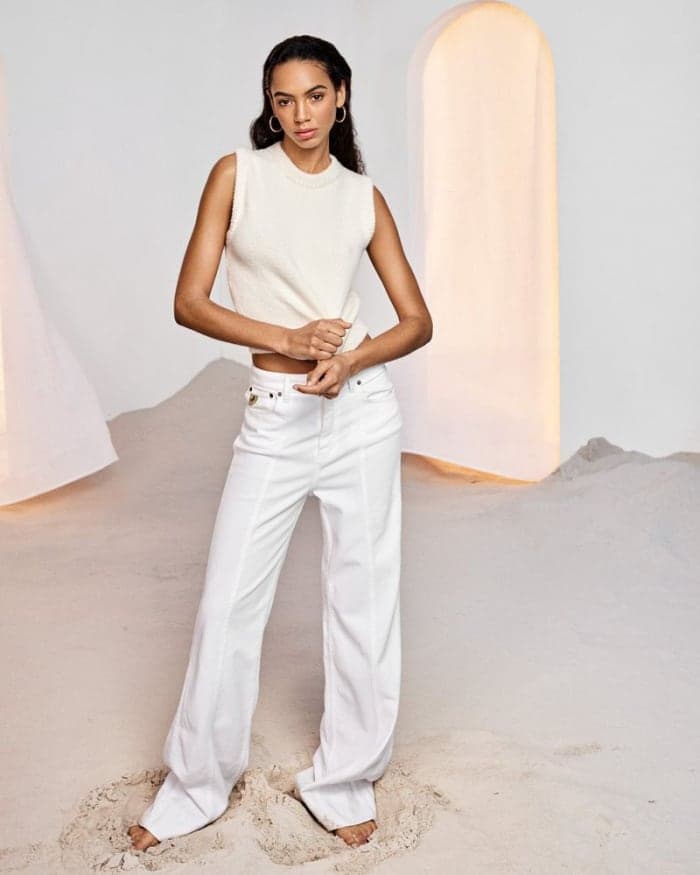 lois-jeans-aw22-campaign-4.jpg