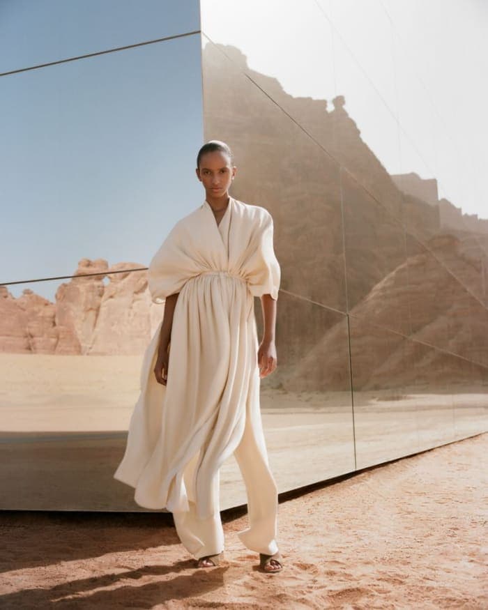 loro-piana-ramadan-campaign-2024-5.jpg