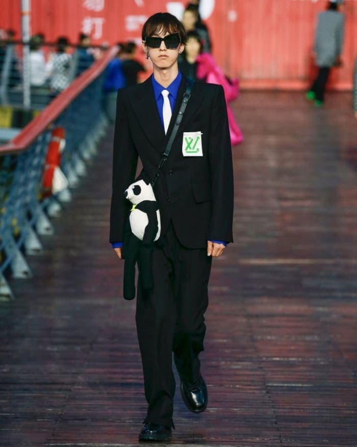 louis-vuitton-s-s-21-mens-show-shanghai-2.jpg