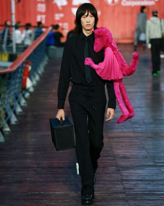louis-vuitton-s-s-21-mens-show-shanghai-4.jpg