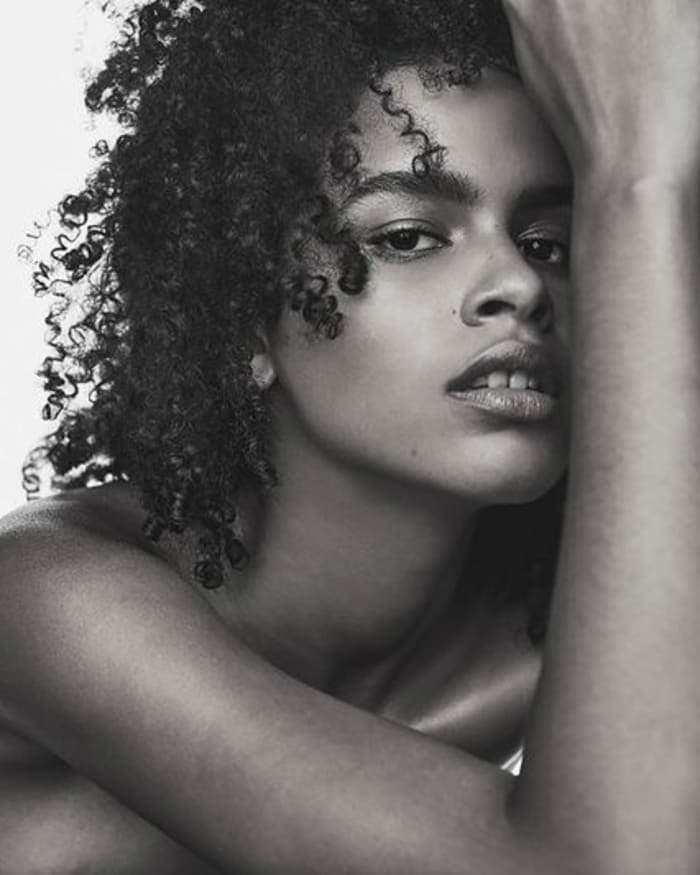 lovesome-magazine-the-sound-of-beauty-3.jpg