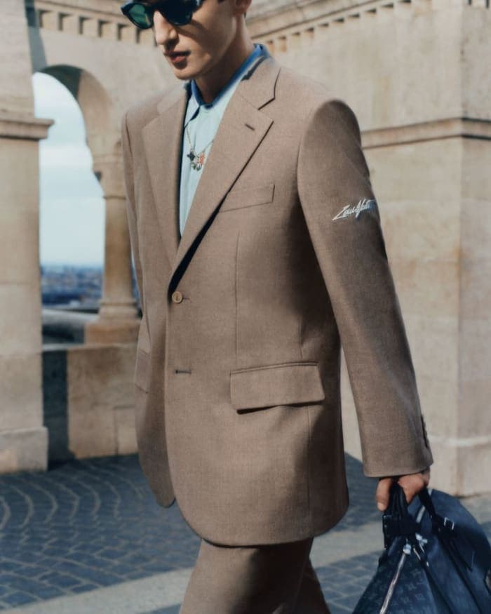 lv-fall-2022-collection-5.jpg