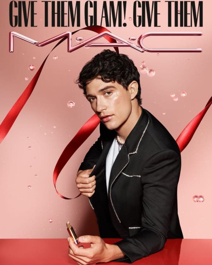 mac-cosmetics-holiday-2022-5.jpg