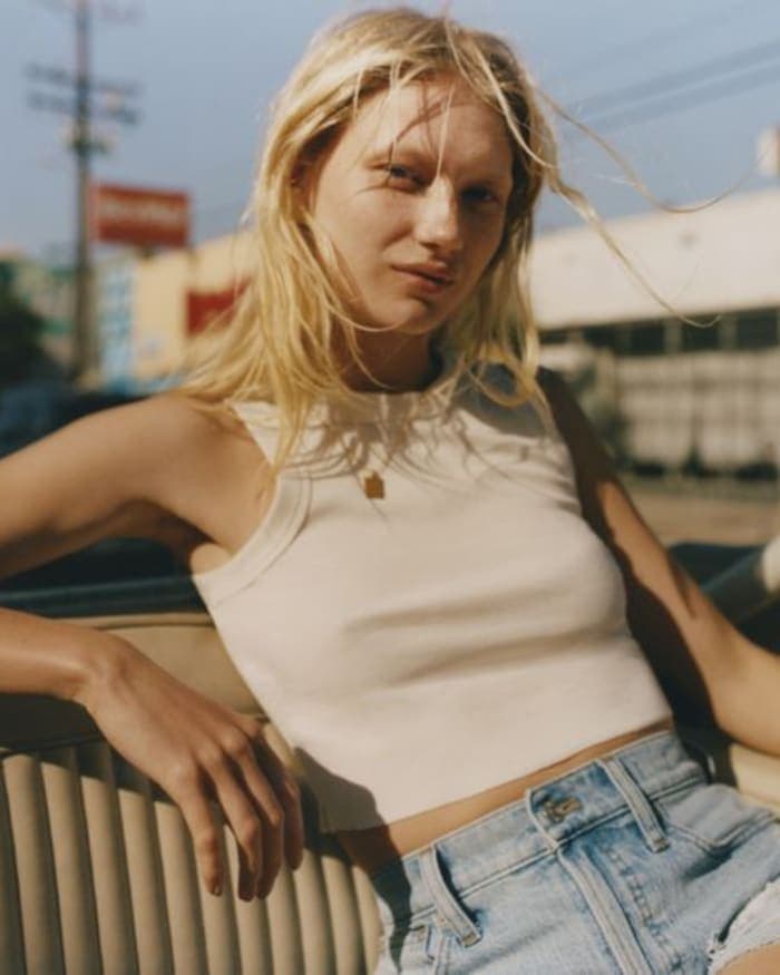 madewell-summer-22-evelina-2.jpg