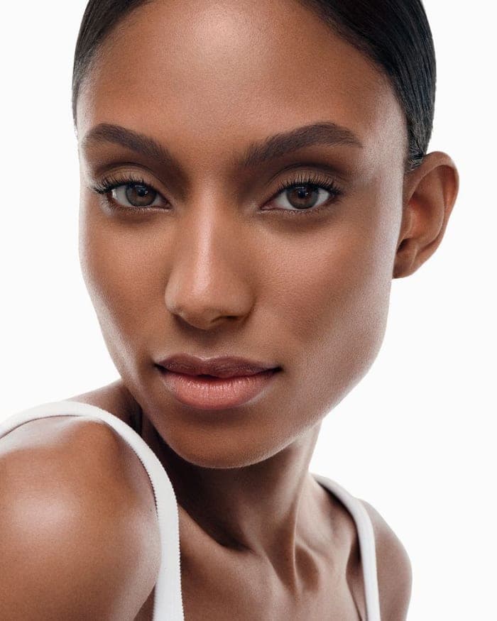 makeup-by-mario-surrealskin-natural-finish-foundation-campaign-4.jpg