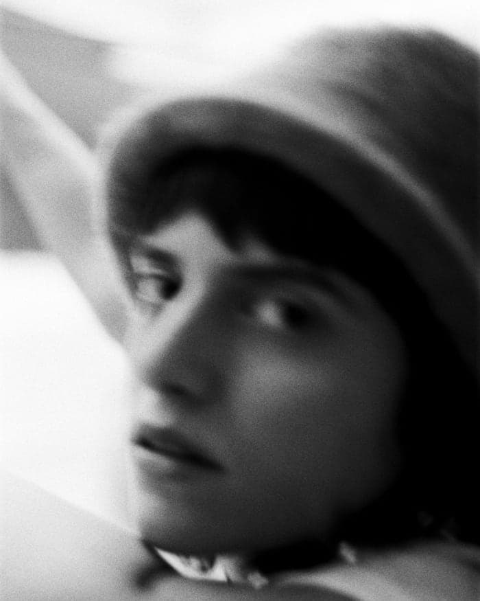 martina-leaf-magazine-5.jpg