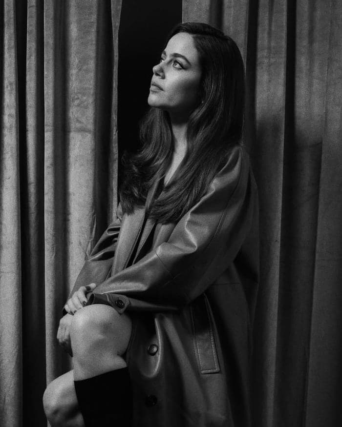 molly-gordon-4.jpg