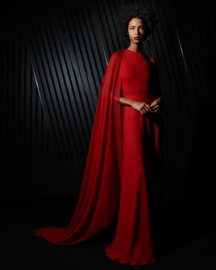 naeem-khan-fall-2021-2.jpg