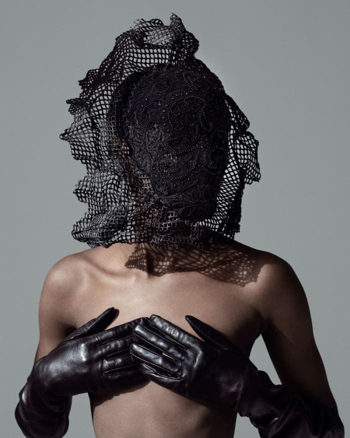 naked-editorial-in-luxiders-magazine-print-4.jpg
