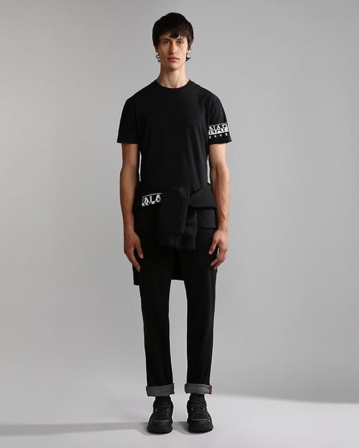 napapijri-lookbook-f-w-22-by-salvatore-bocchetti-2.jpg