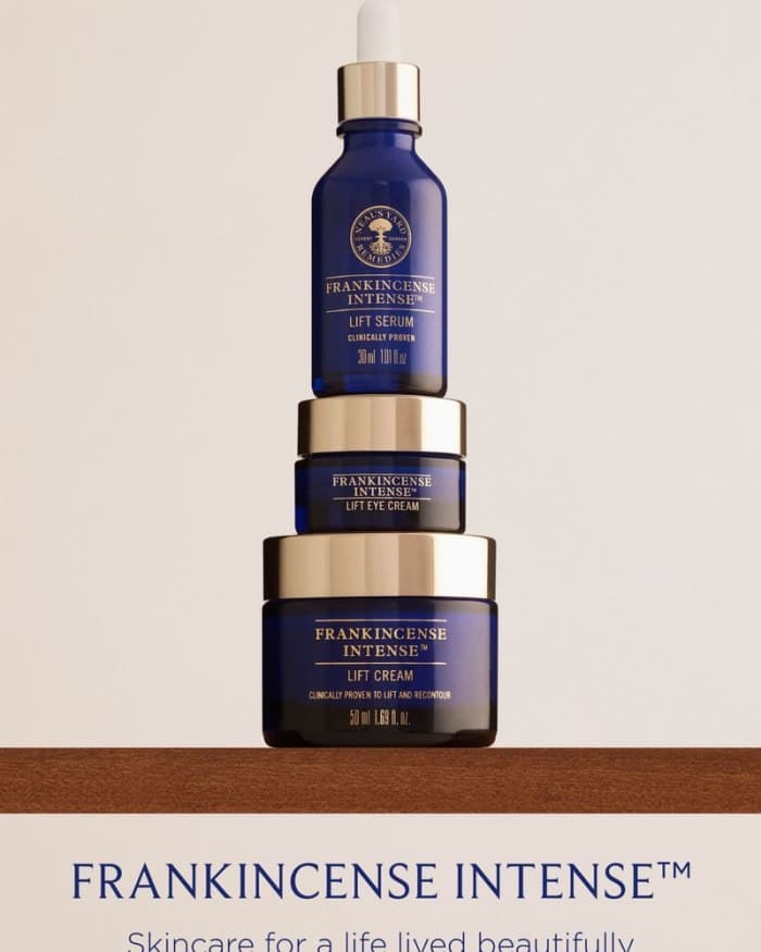 neals-yard-frankincense-intense-campaign-5.jpg