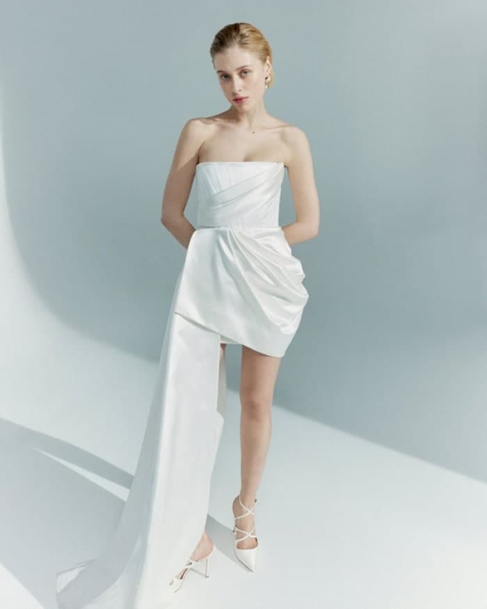 net-a-porter-april-2024-bridal-2024-campaign-4.jpg