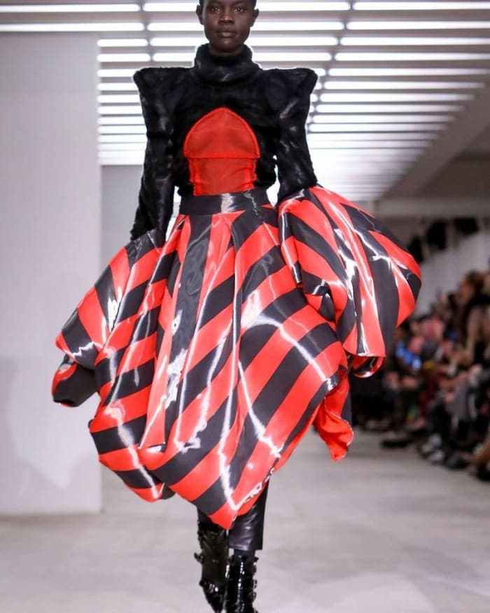 on-off-presents-f-w-20-show-3.jpg