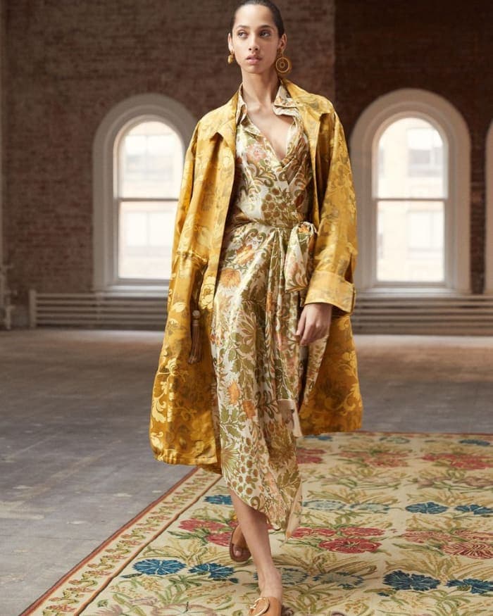 oscar-de-la-renta-pre-fall-2019-3.jpg