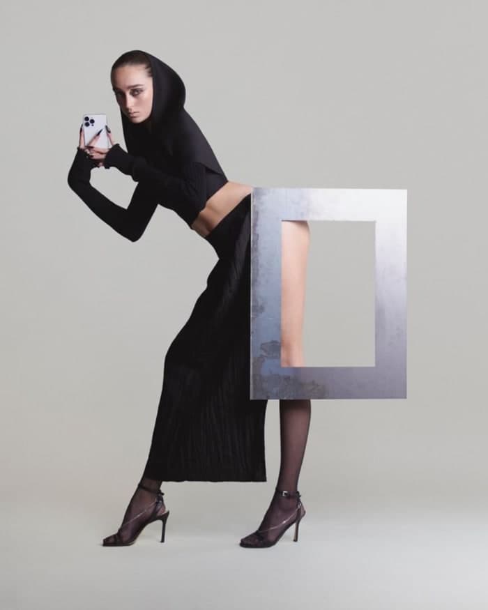 out-of-frame-2.jpg
