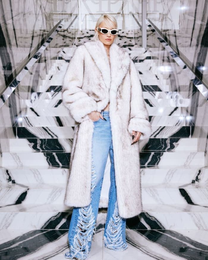 philipp-plein-pre-fall-2024-lookbook-3.jpg