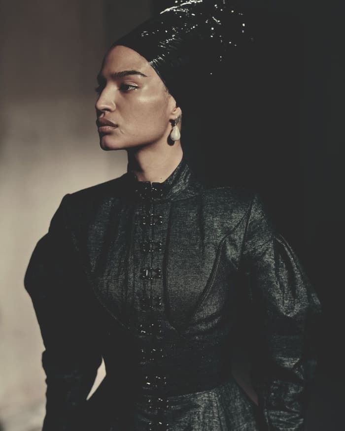 pirelli-2020-looking-for-juliet-5.jpg