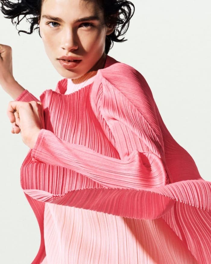 pleats-please-s-s-26-campaign-2.jpg