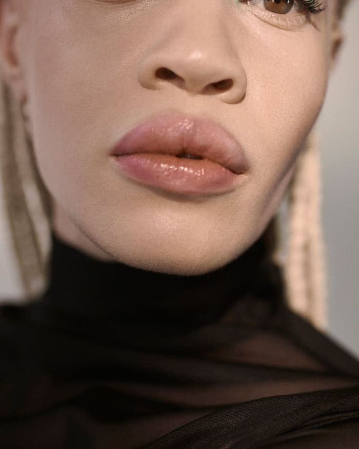 refinery29-x-eos-2.jpg