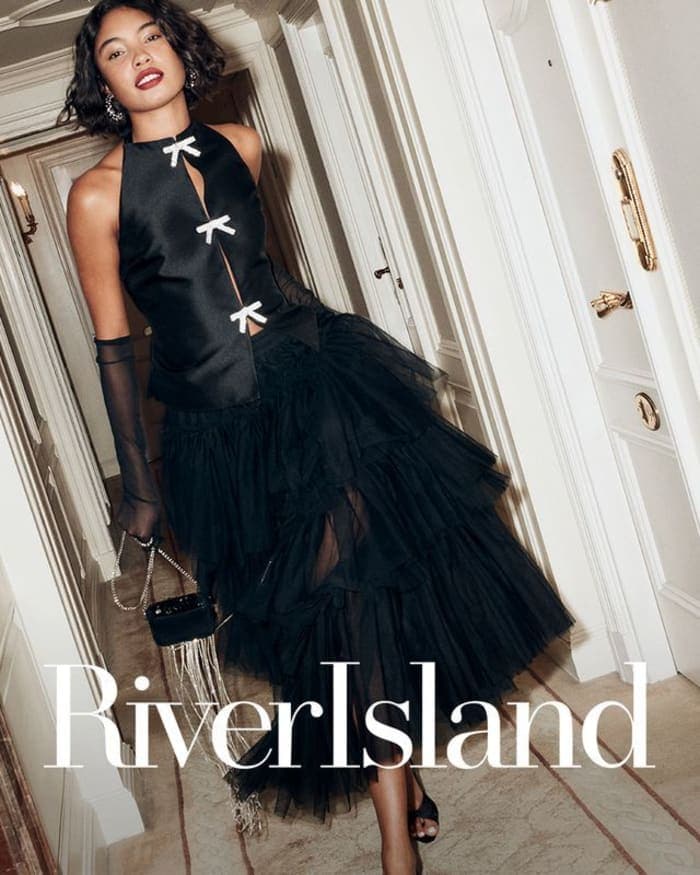 river-island-party-campaign-24-photographer-bob-foster-5.jpg
