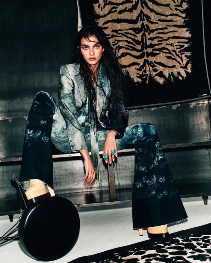 roberto-cavalli-fw-23-24-digital-advertising-4.jpg