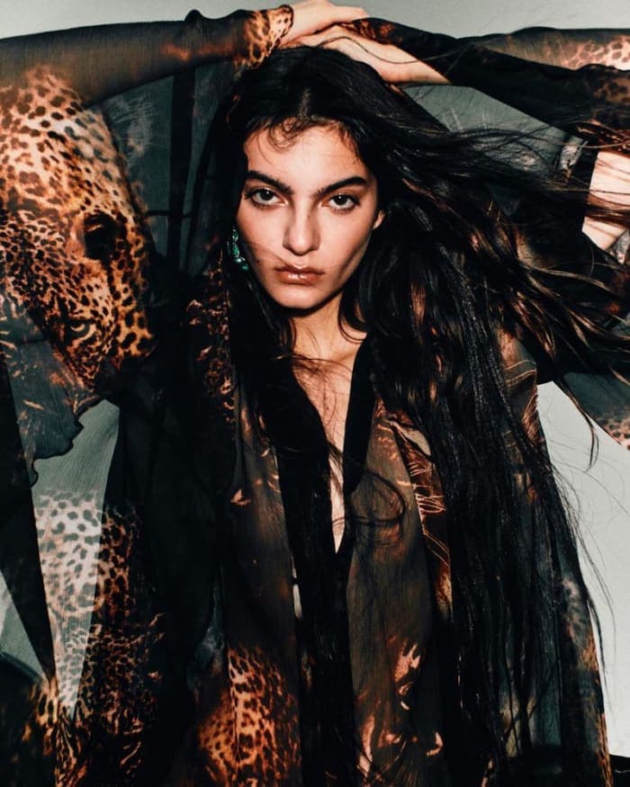 roberto-cavalli-fw-23-24-digital-advertising-5.jpg