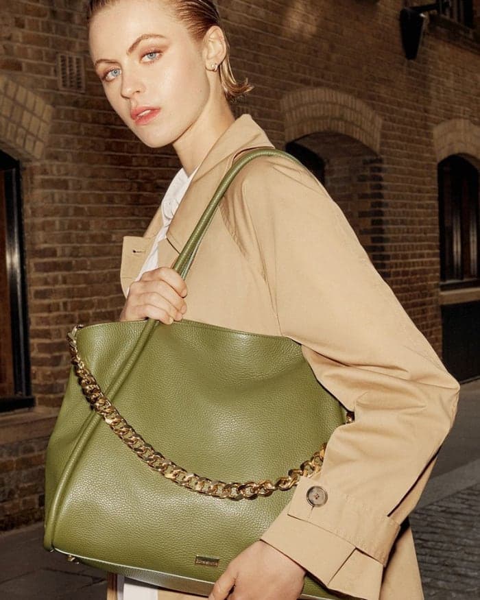 russell-bromley-f-w-2023-campaign-3.jpg