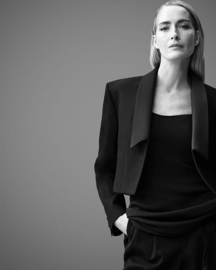 seven-women-3.jpg