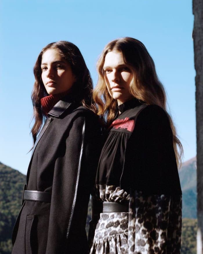 sisters-act-5.jpg