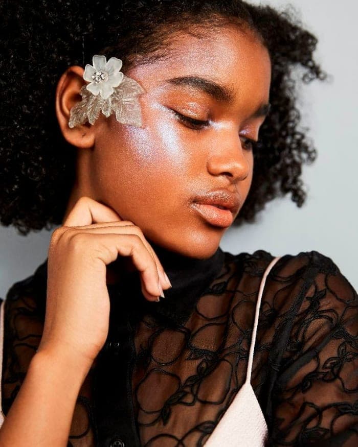 six-dreamy-beauty-looks-to-try-this-holiday-season-2.jpg