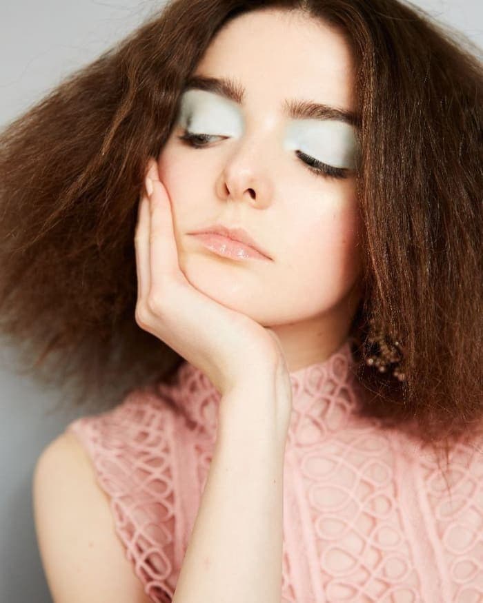 six-dreamy-beauty-looks-to-try-this-holiday-season-3.jpg