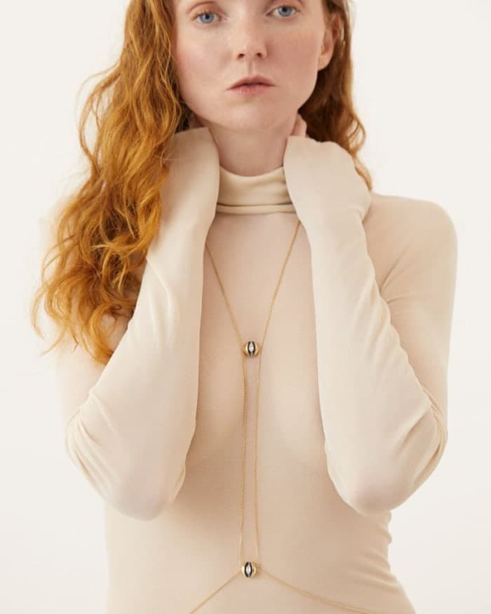skydiamond-campaign-lily-cole-2.jpg