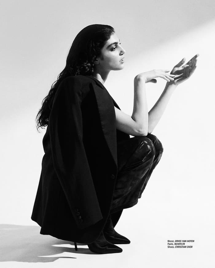 soulin-omar-super-girl-2.jpg