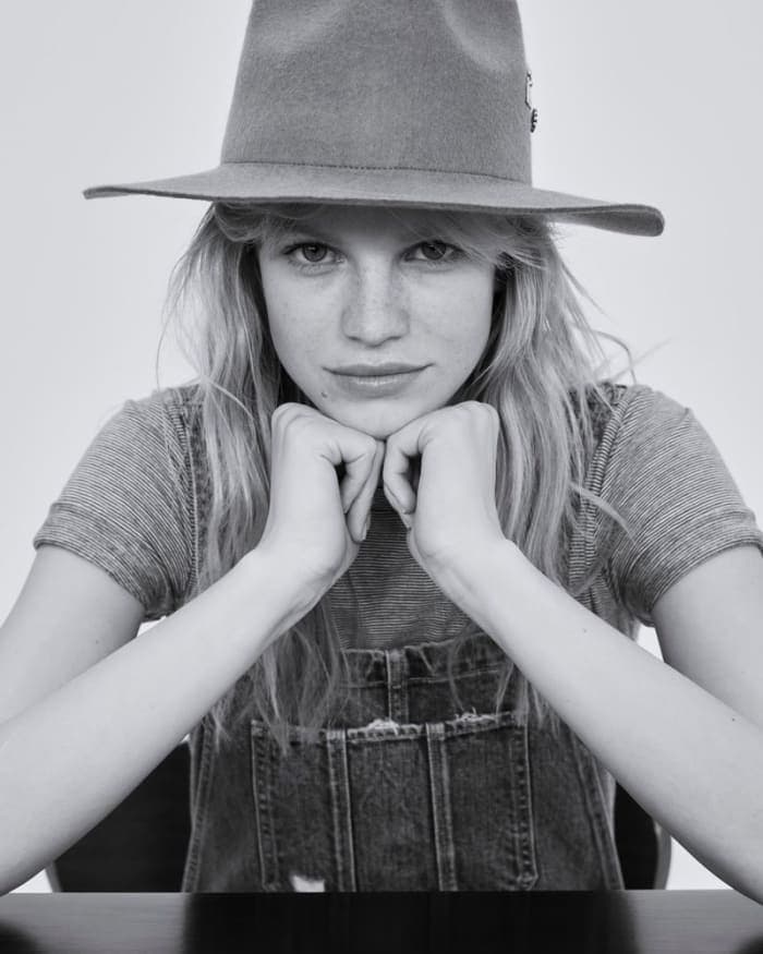 spring-2019-true-blue-campaign-3.jpg
