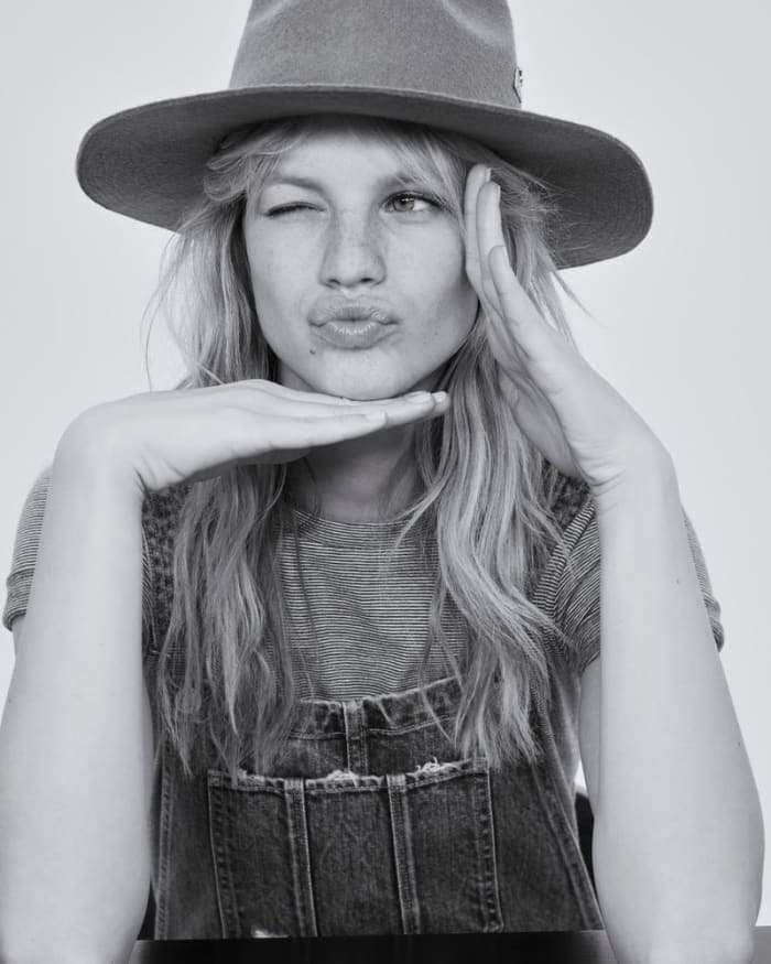 spring-2019-true-blue-campaign-5.jpg