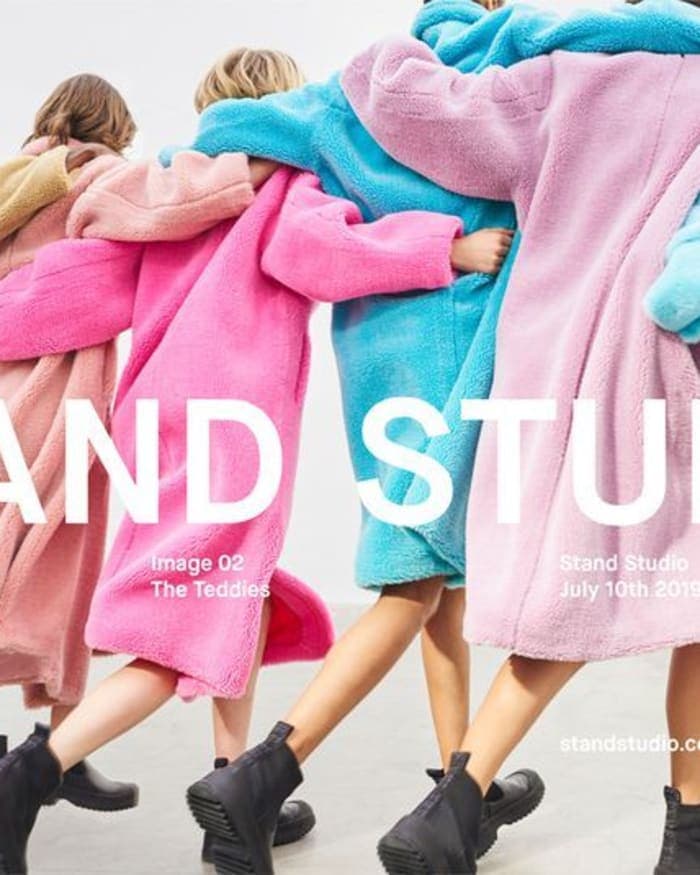 stand-autumn-winter-2019-3.jpg