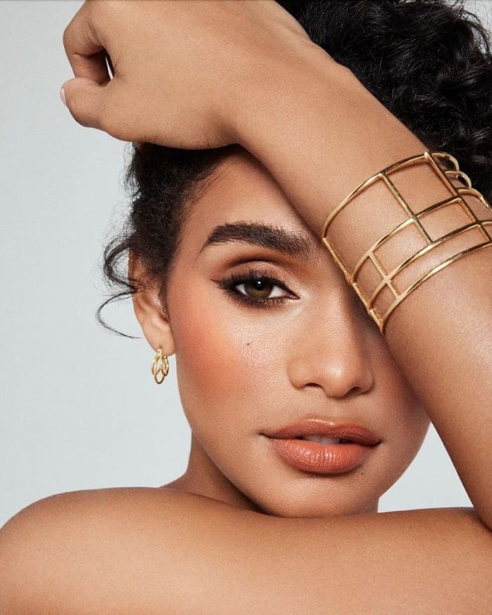 stila-spring24-campaign-3.jpg