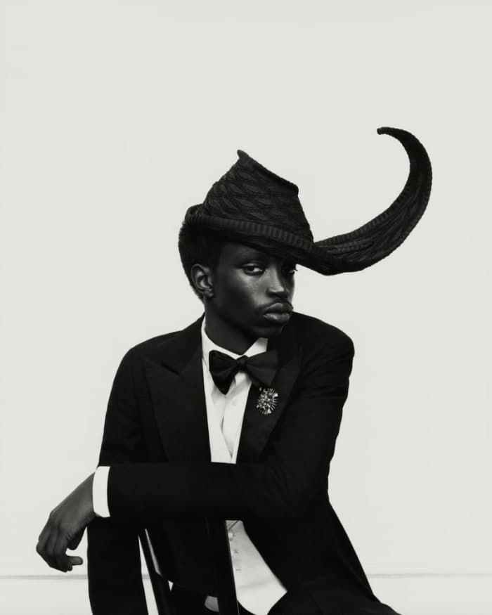 superfine-tailoring-black-style-catalogue-5.jpg