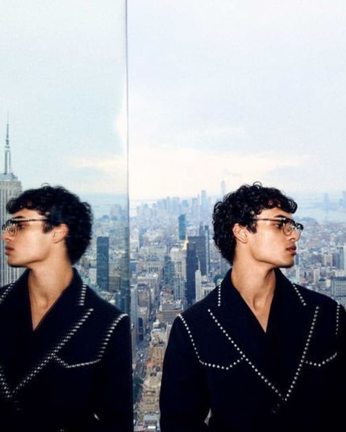 the-architecture-of-eyewear-as-envisioned-by-akoni-5.jpg