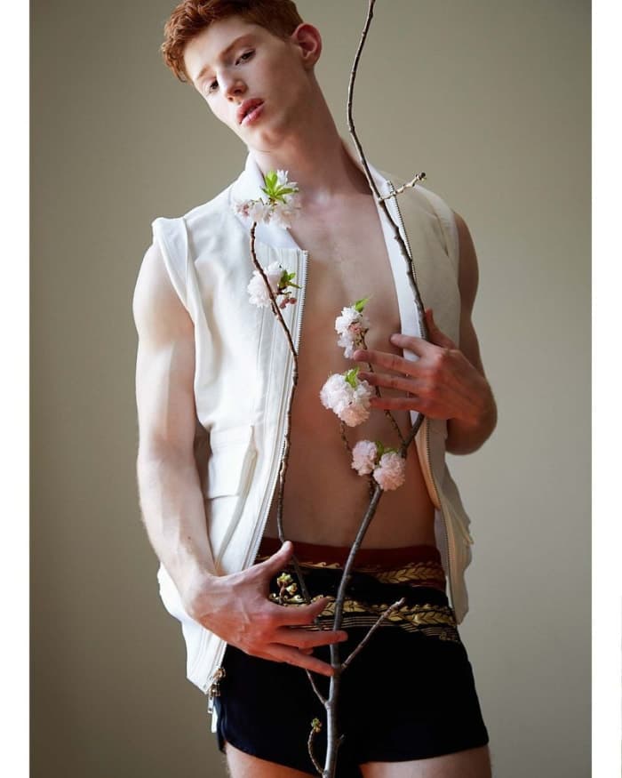 the-aura-of-beauty-2.jpg