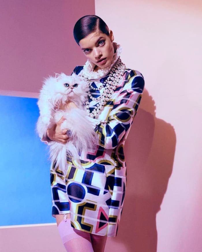 the-catlady-for-gala-germany-2.jpg