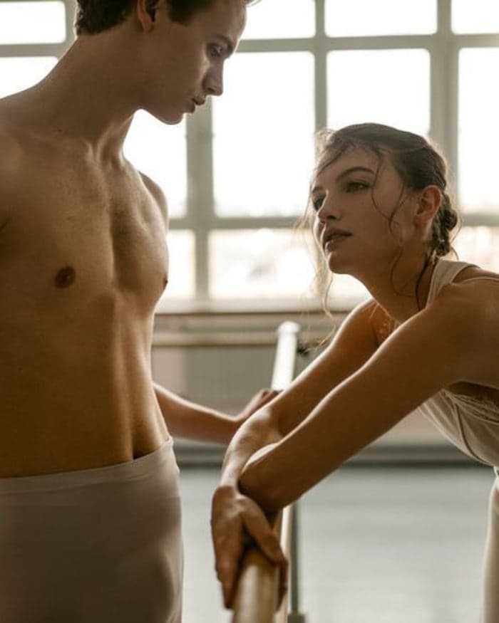 the-dancer-by-photographer-julia-sang-nguyen-stylist-graziano-di-cintio-2.jpg