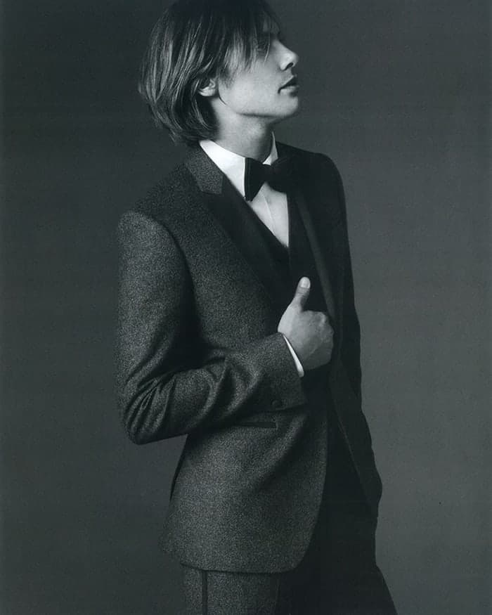 the-gentlemens-club-4.jpg