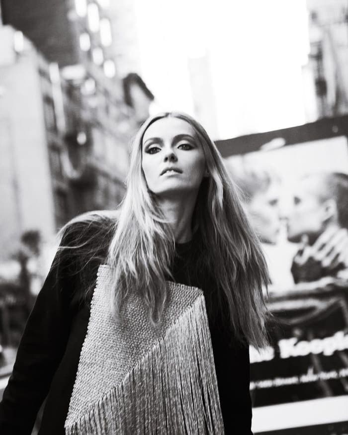 the-ground-the-story-of-models-2.jpg